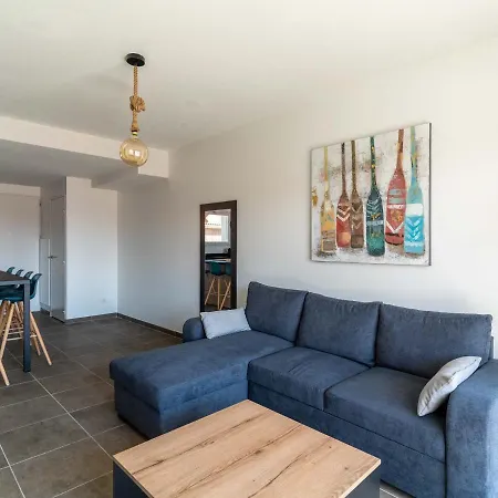3* A 50m De L'ocean, 5 Pers, Clim, Wifi, Parking - - Fr-1-50-116 Apartment