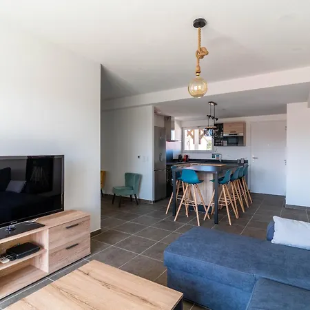 Apartment 3* A 50m De L'ocean, 5 Pers, Clim, Wifi, Parking - - Fr-1-50-116 Mimizan